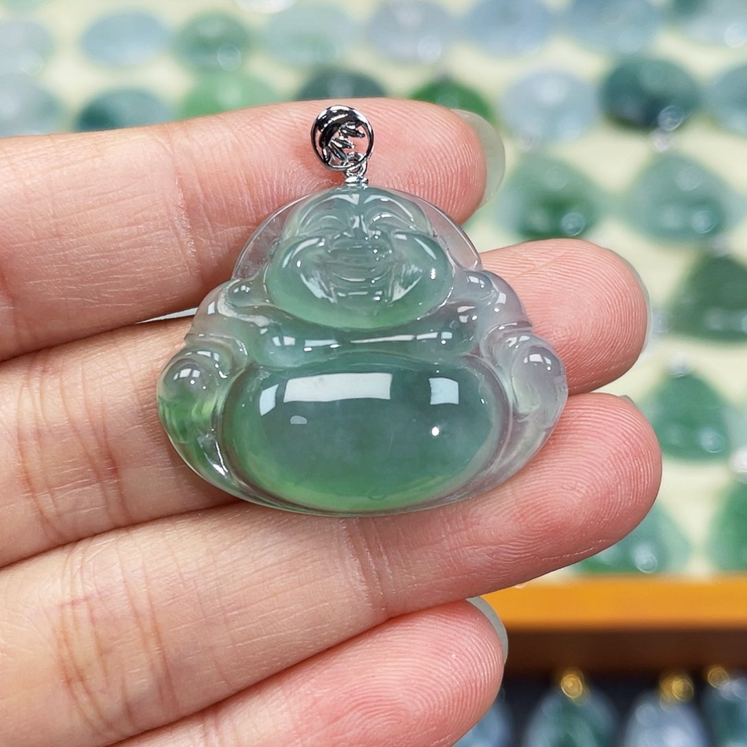 翡翠颈饰18K金镶嵌吊坠