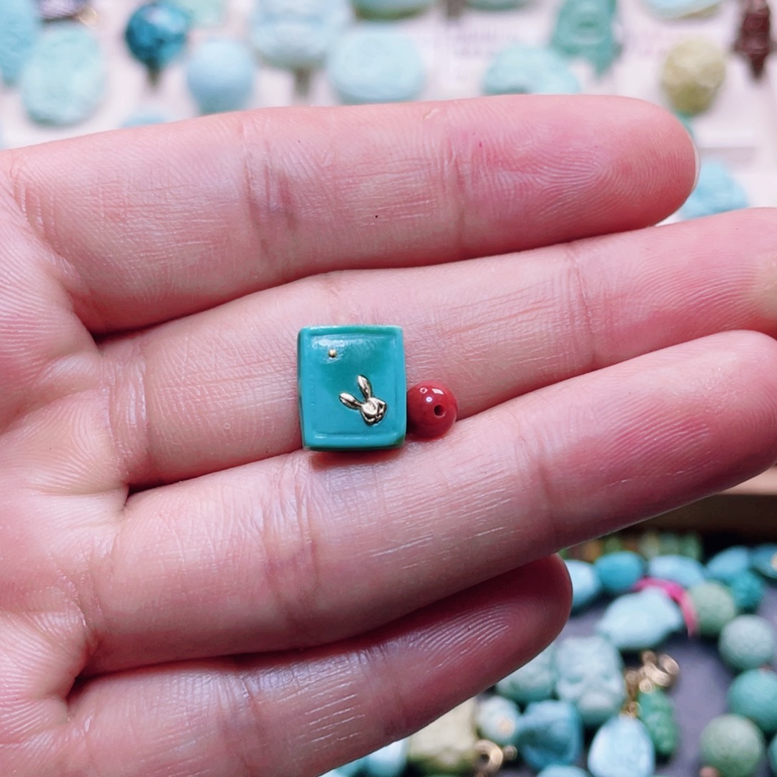 南红玛瑙配饰未镶嵌?****