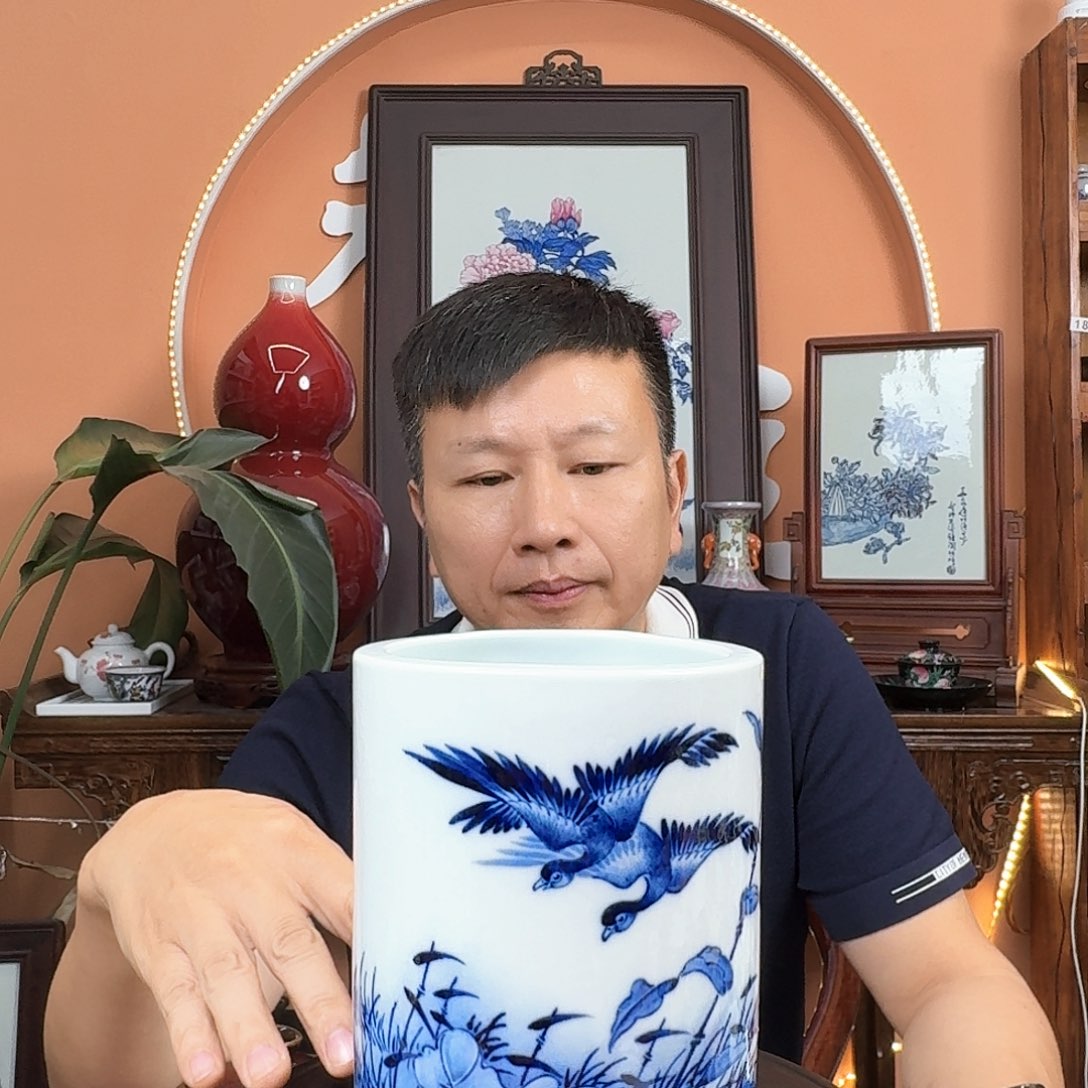 景德镇陶瓷手工笔筒