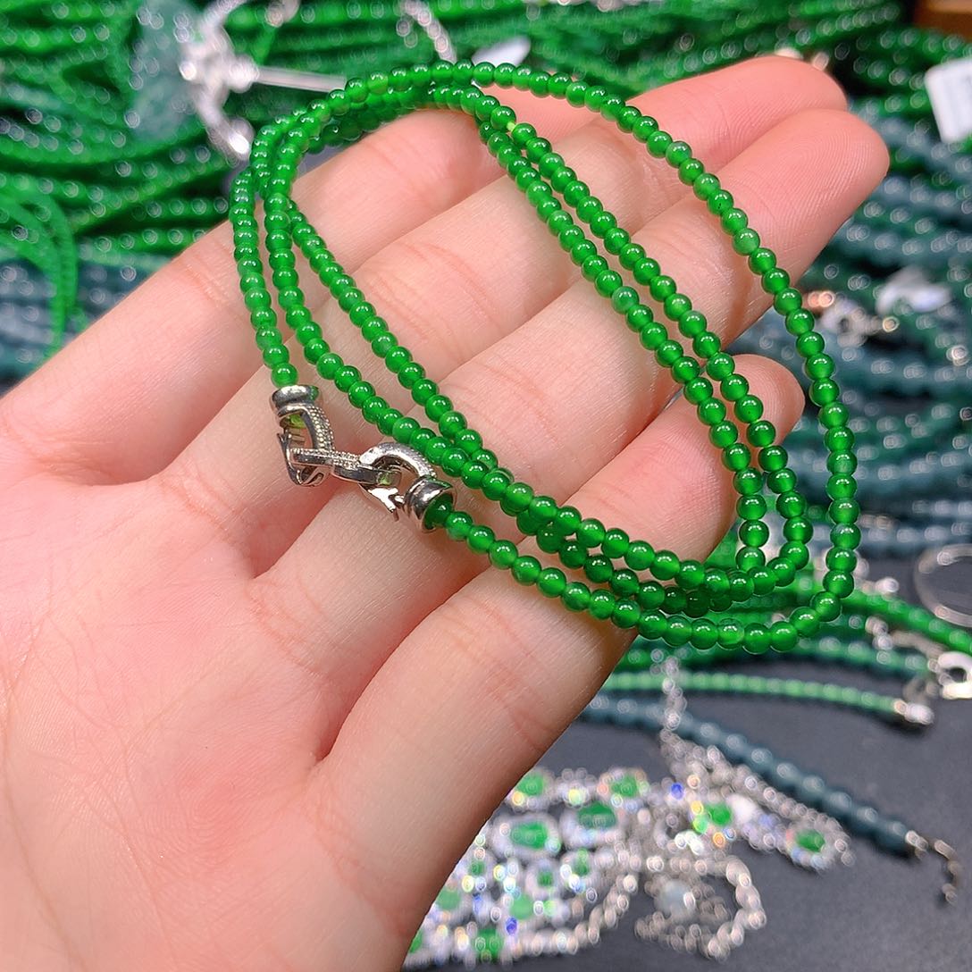 翡翠手串未镶嵌天然翡翠