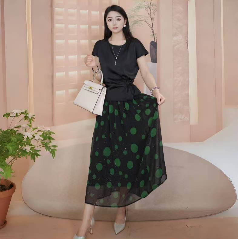 （杭州专柜直发）2025夏季新品绿色大波点撒银A字半身裙女