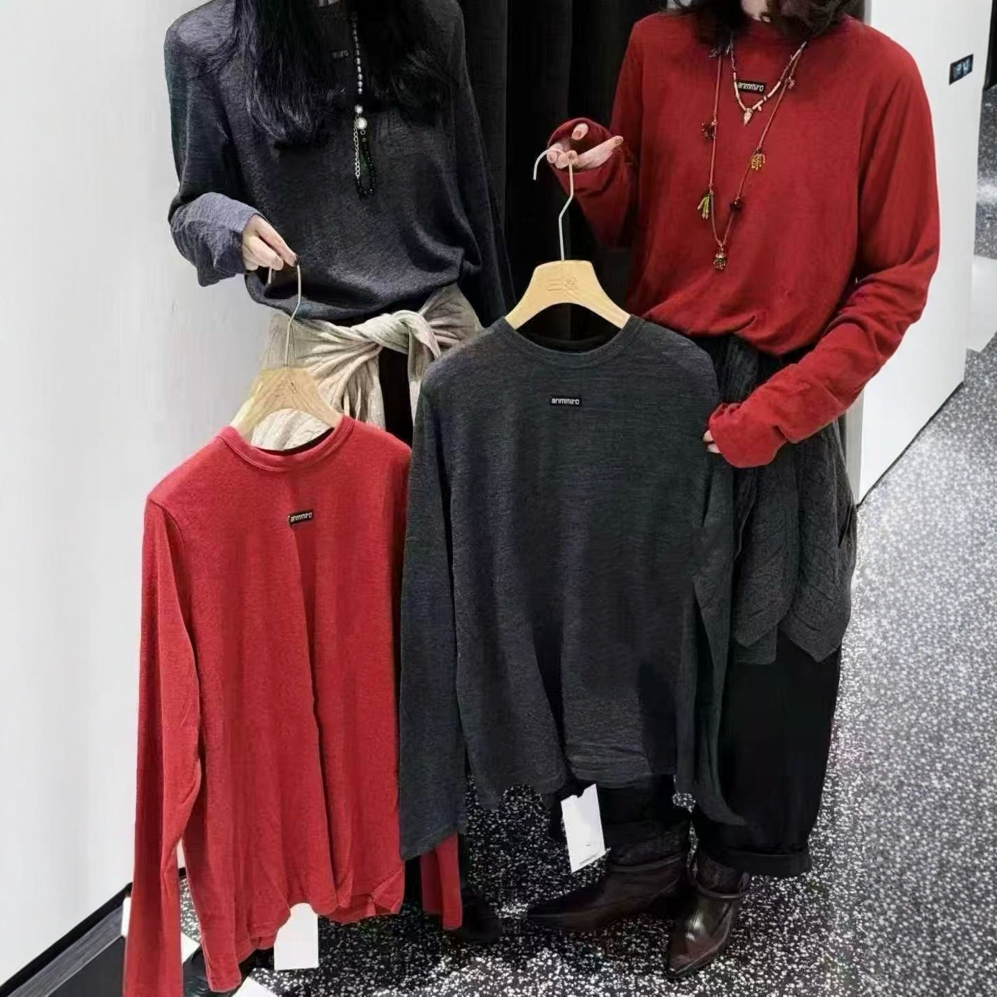 现货【Am软糯面膜T恤】小众设计师品牌圆领打底衫长袖秋冬上衣女