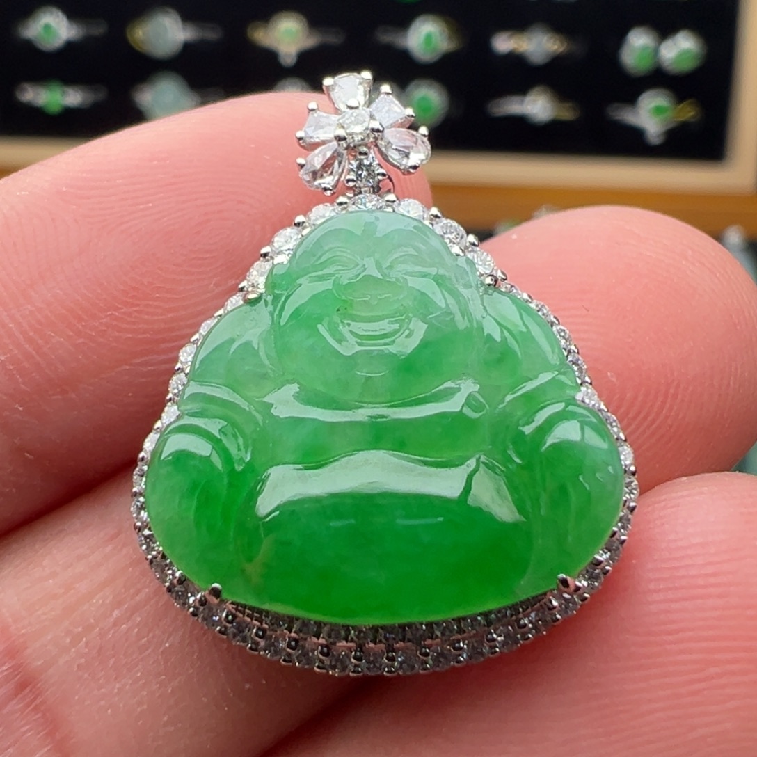 翡翠18K金镶嵌颈饰佛15.7