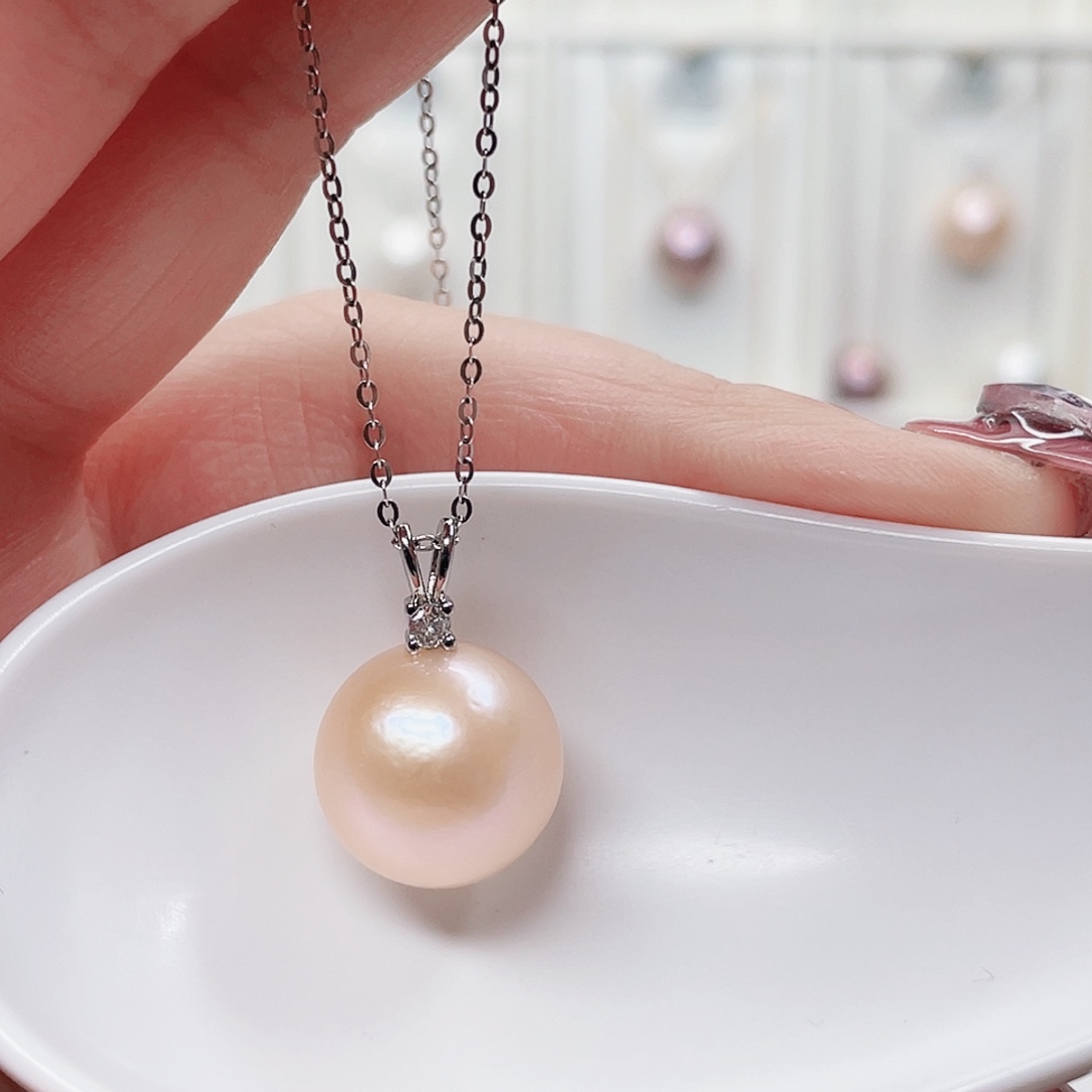 淡水珍珠合金吊坠(赠链)