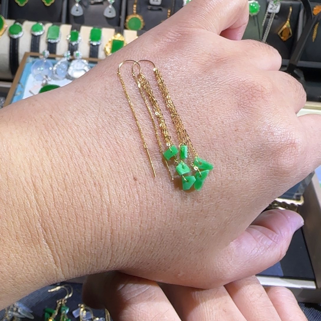 翡翠18K金镶嵌颈饰耳线