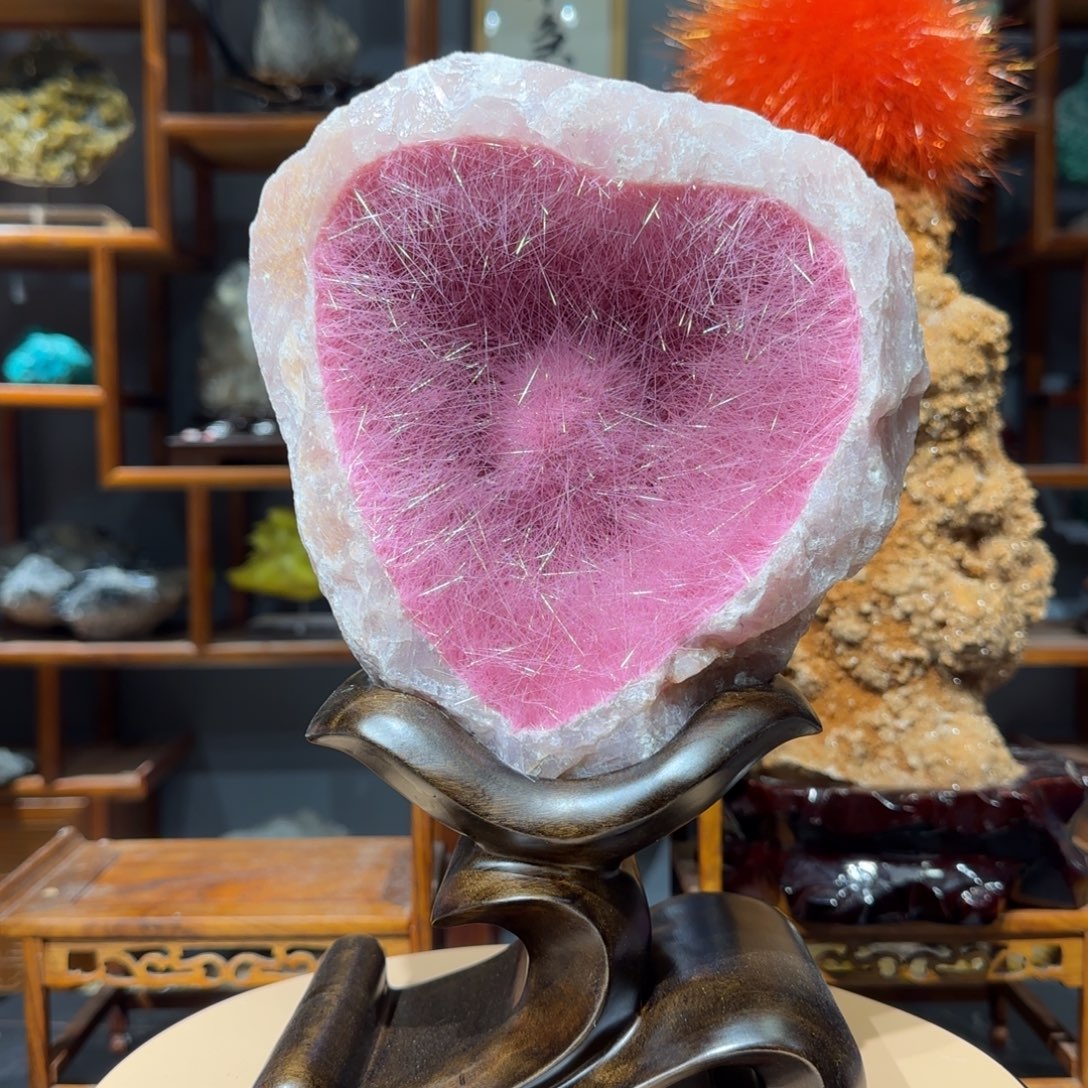 大***y石材巴西芙蓉石发晶