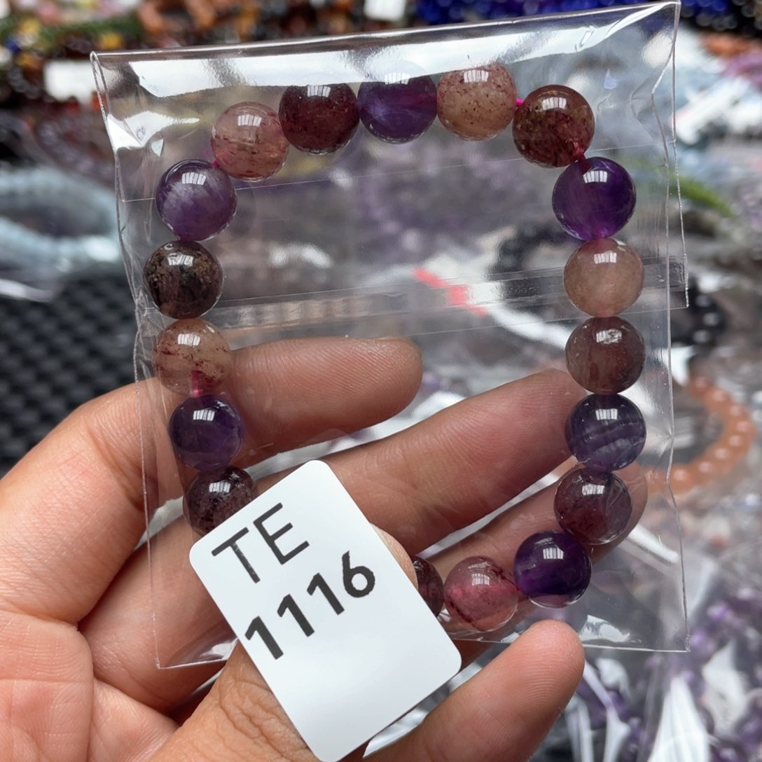 水晶多样性发一只未镶嵌