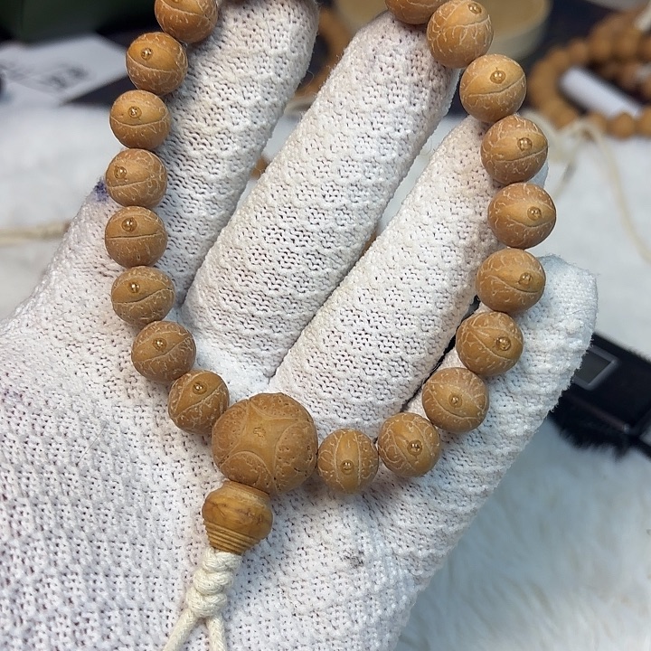 凤眼菩提吊坠11尺寸凤眼菩提头货