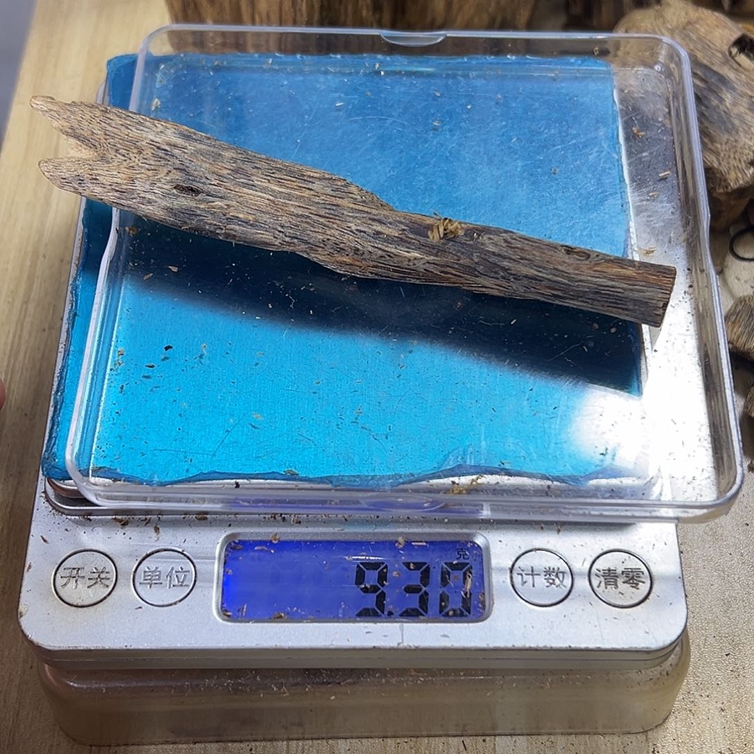 香料绿奇楠虫漏9克白棋