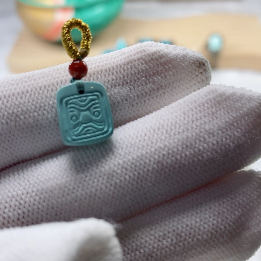 绿松石颈饰未镶嵌F*n