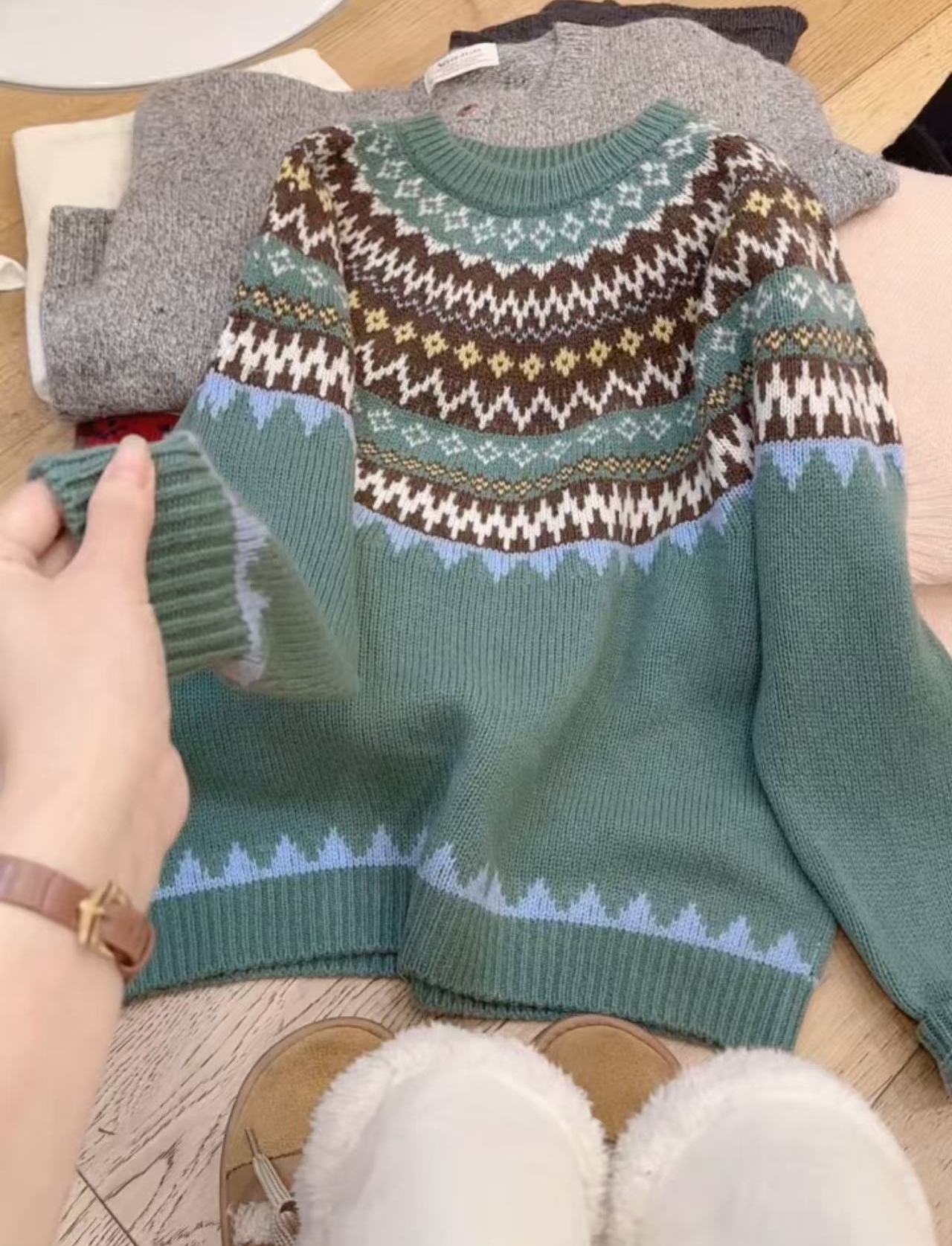 七言家  蓝色费尔岛波浪圆领套头毛衣2