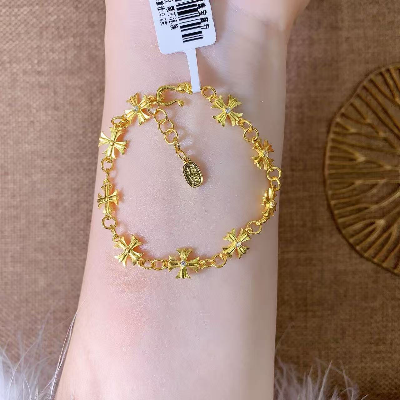 【伟新源】足金999 镶嵌工艺 镶嵌K罗心手链10.09克（附加费88）