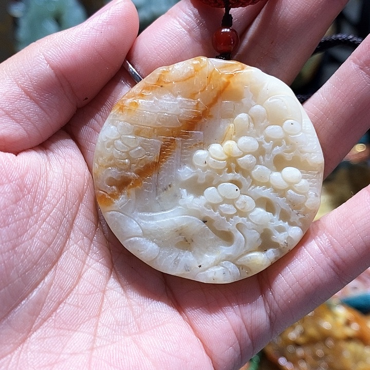 岫玉未镶嵌毛衣链