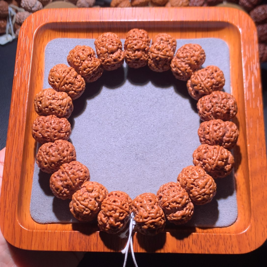 金刚菩提手串21平头钮扣定制