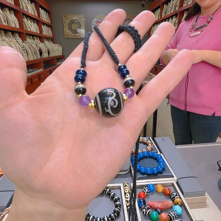 未镶嵌玛瑙/玉髓珠宝奇石