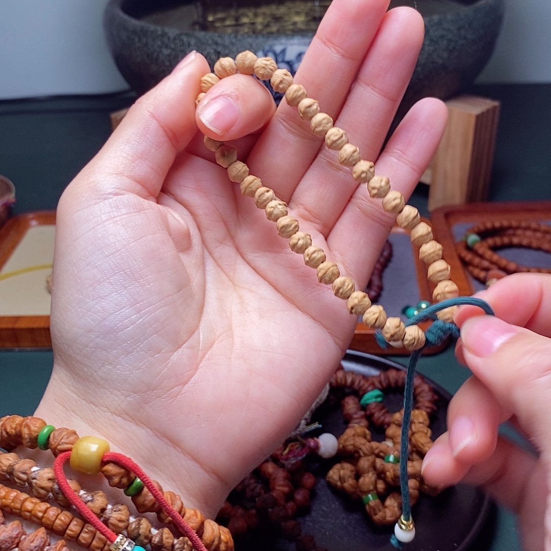 柏香籽/百香籽吊坠109.9