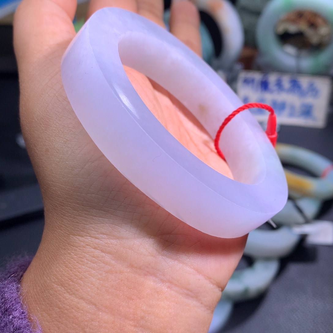 定制翡翠未镶嵌贵妃