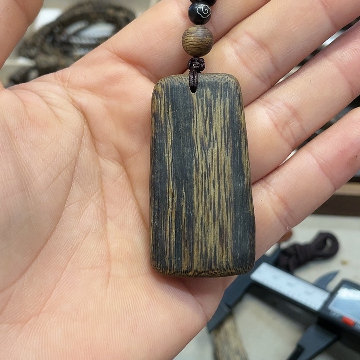 沉香吊坠奇楠挂件红油老料