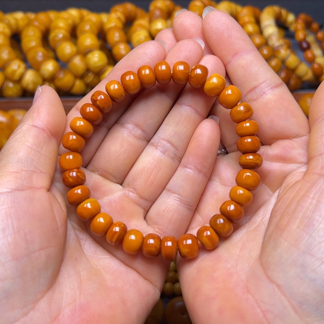 蜜蜡未镶嵌吊坠(不含链)