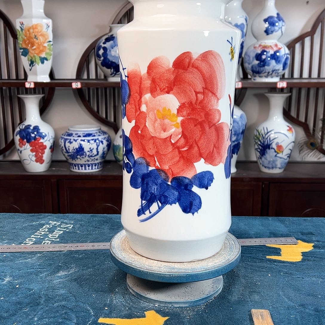 摆件景德镇陶瓷书红牡