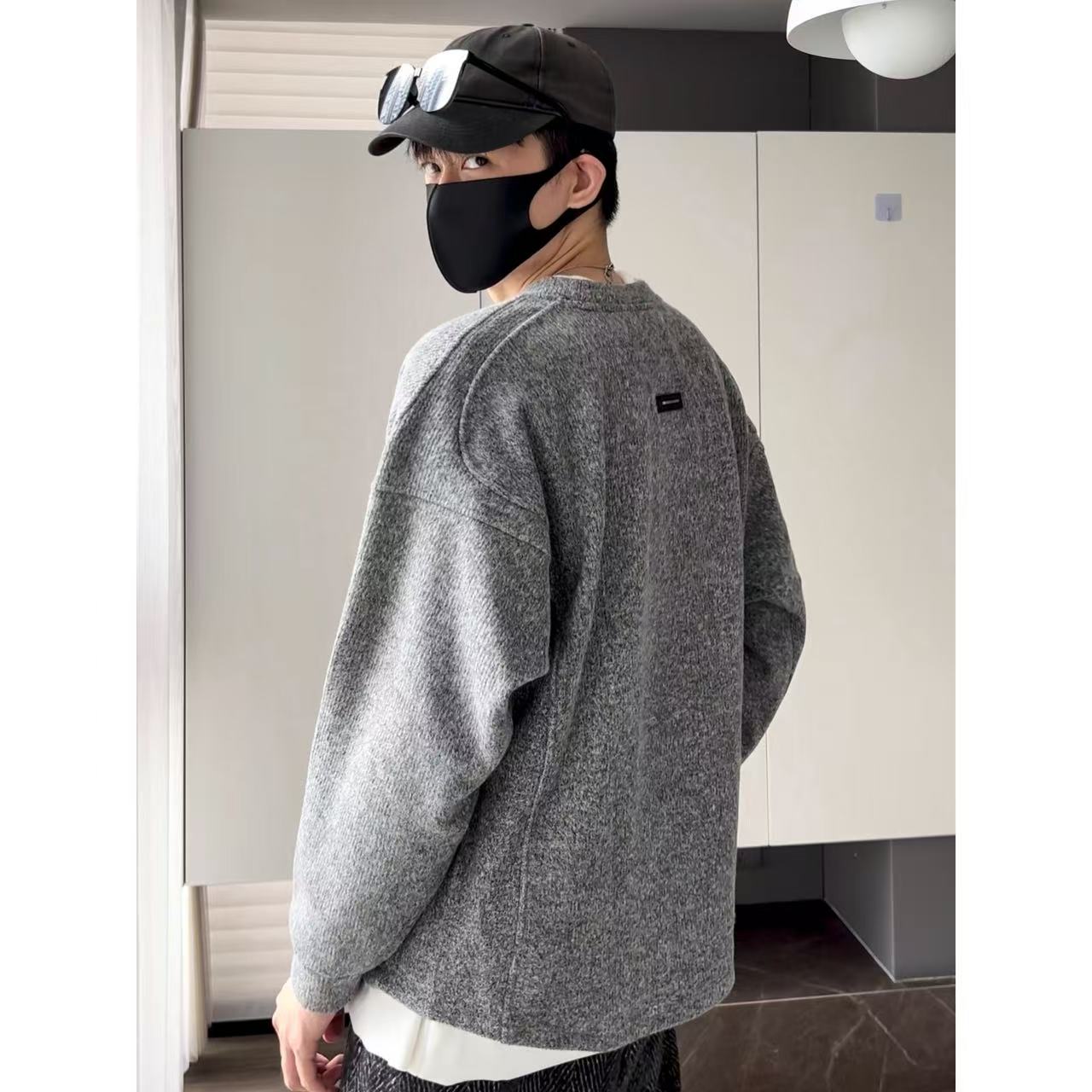 大圣圣 圆领肌理感宽松加厚加绒长袖卫衣弧形下摆宽松上衣 6701