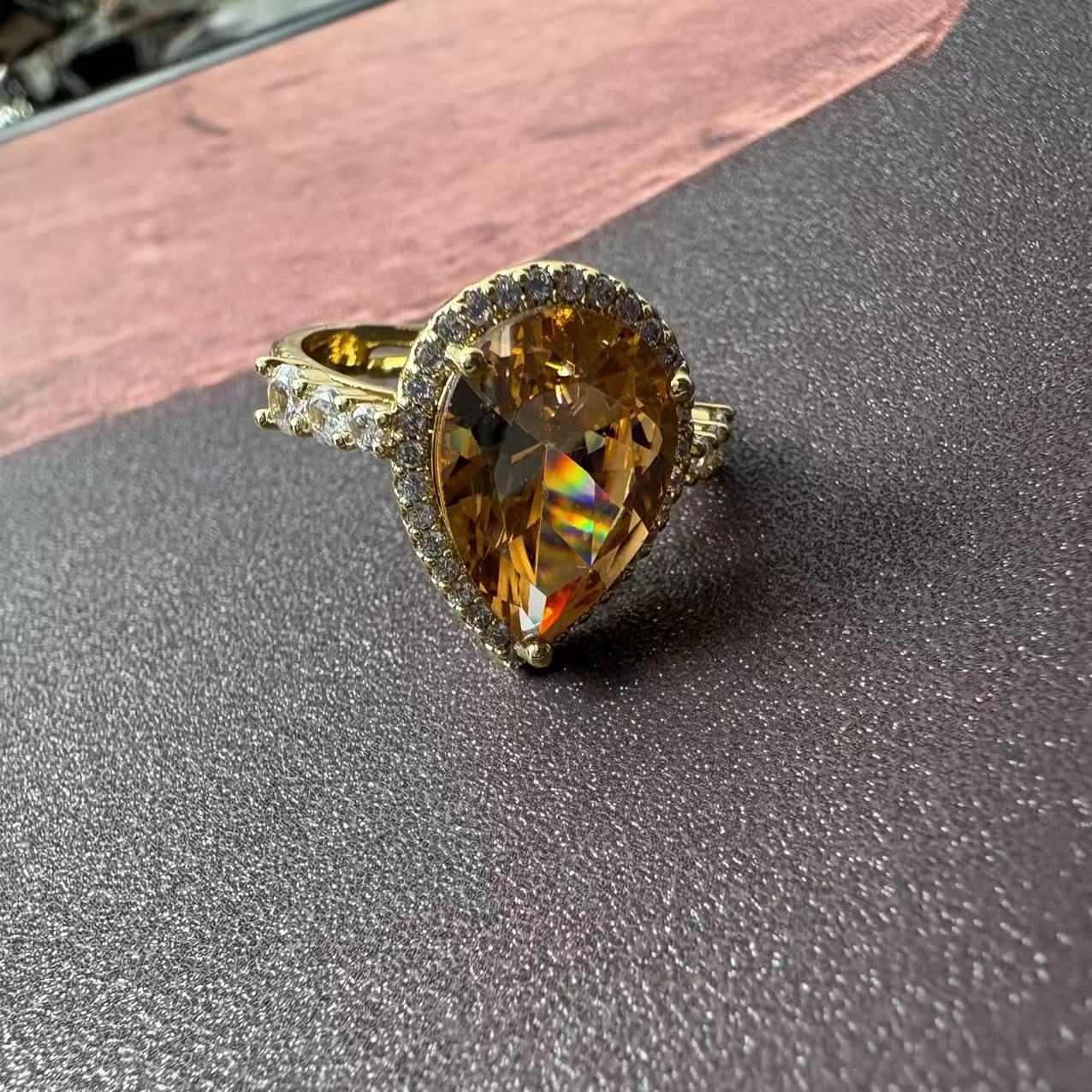 铜合金合成锆石戒指 【水滴彩宝】奢华黄钻活开口戒指可调节指环