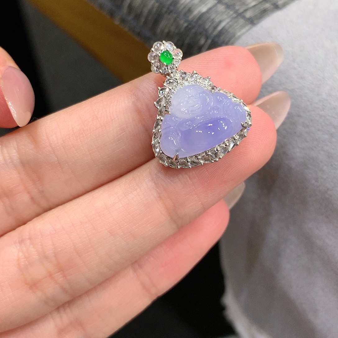 翡翠颈饰18K金镶嵌佛公