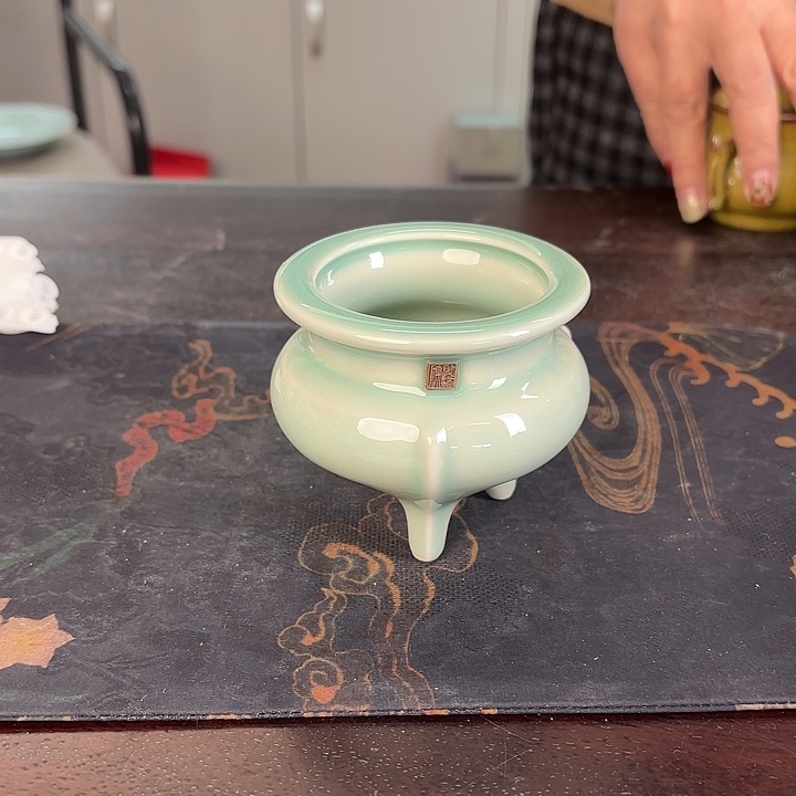 龙泉云间青瓷小米茶器