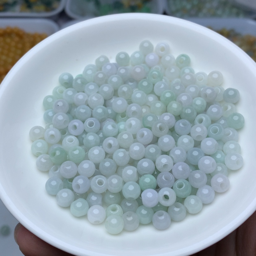 【闪购商品】翡翠手链未镶嵌卡6冰绿白大孔珠100颗