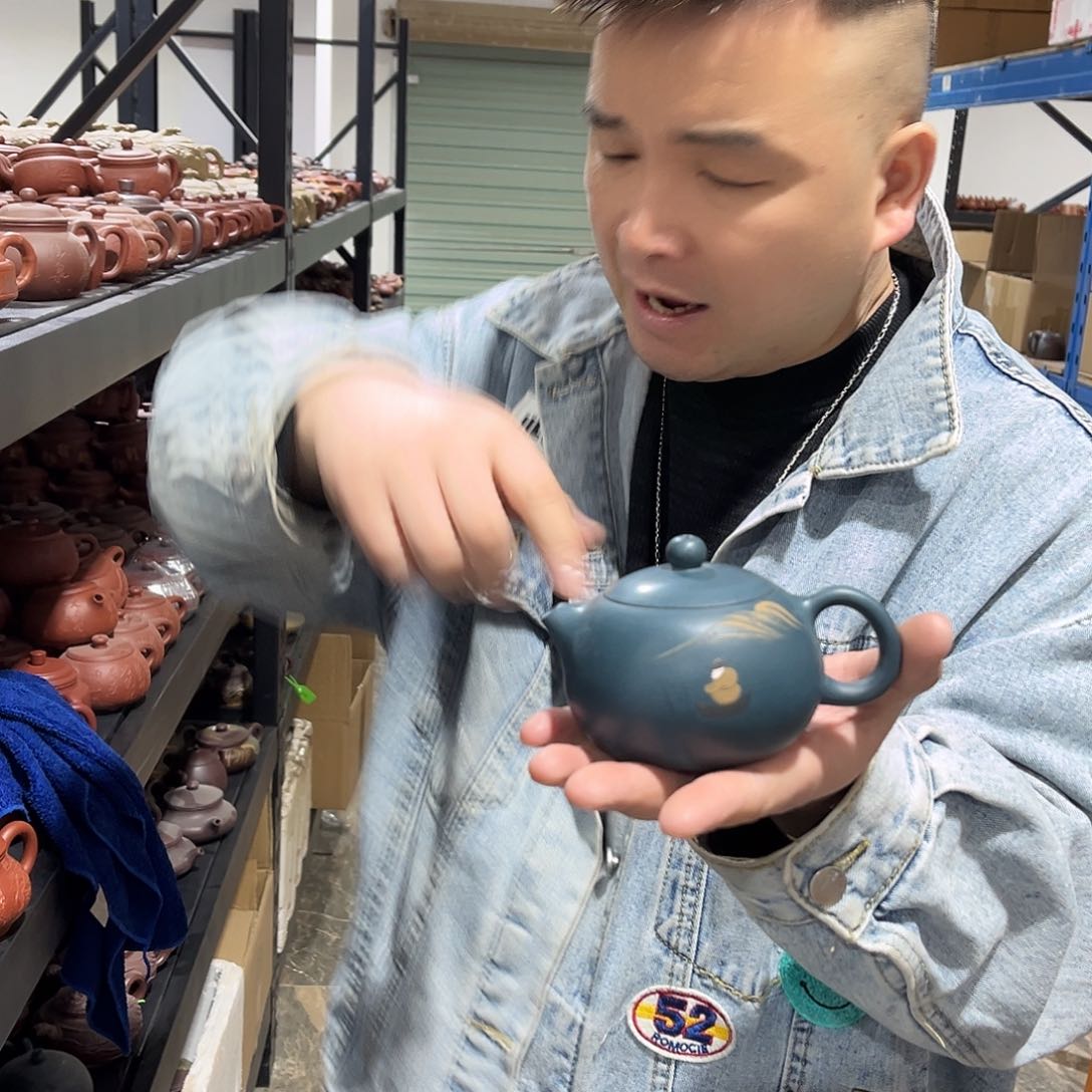 茶壶紫砂lowzloulooke