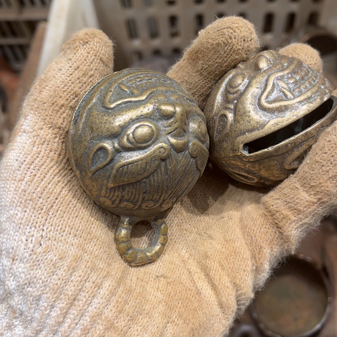 云***以一物一图，工艺品。