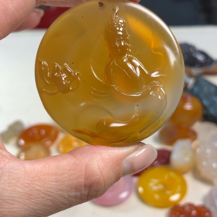 玛瑙/玉髓未镶嵌吊坠(不含链)