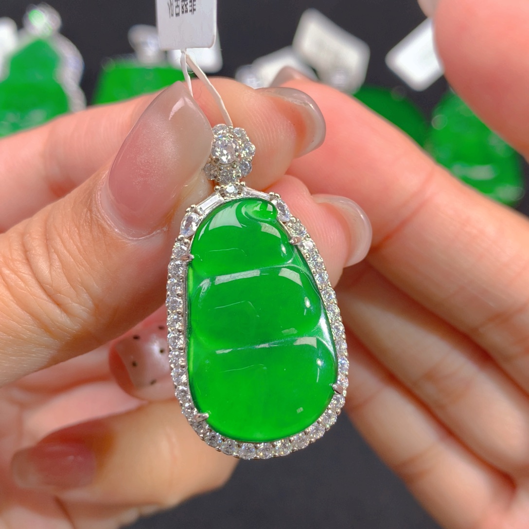 翡翠颈饰银S925镶嵌111111111