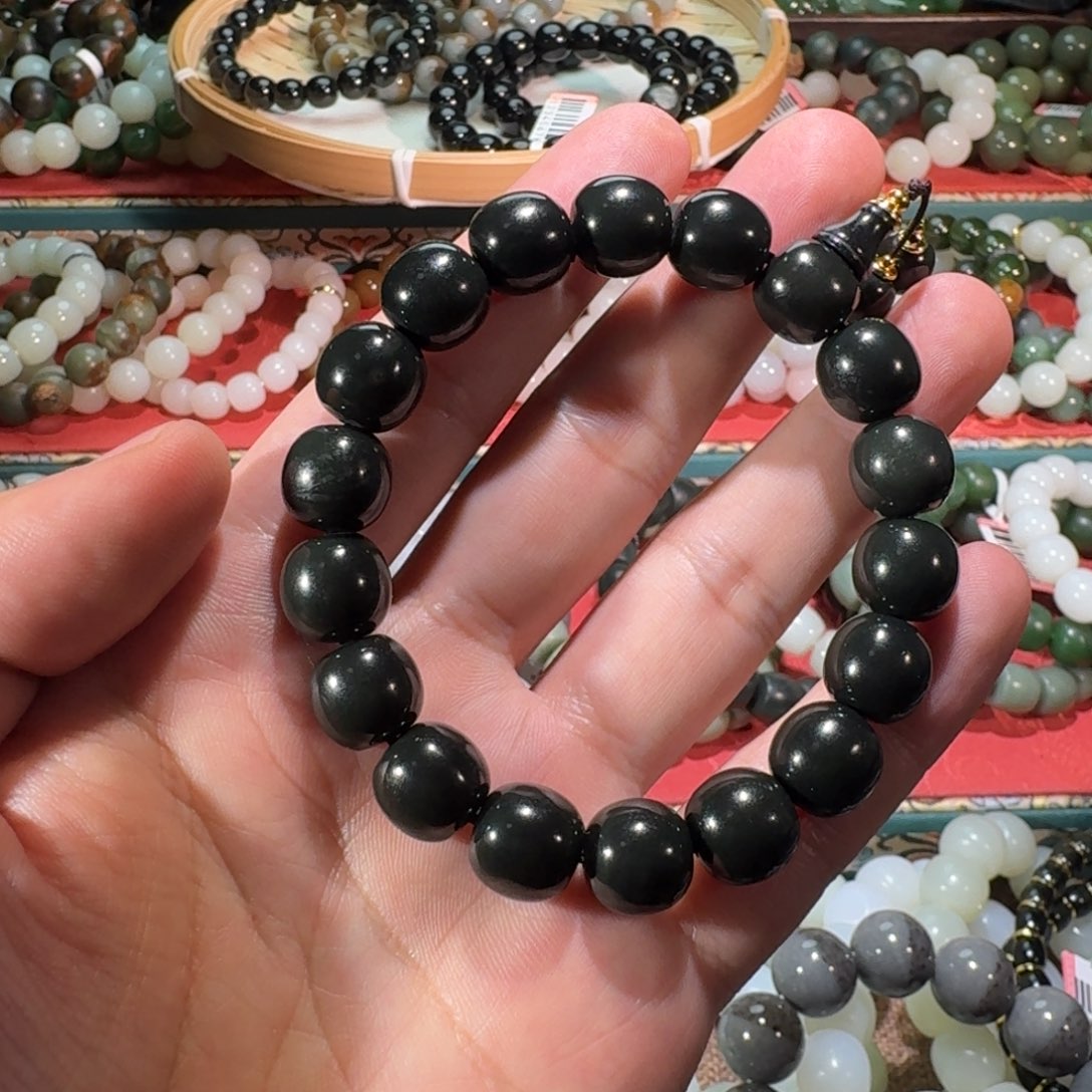 和田玉（糖玉）未镶嵌手链