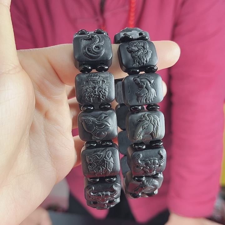 和田玉手链未镶嵌丅50十二生肖发其一