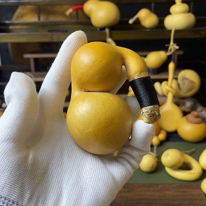 阿***卡默认微瑕 介意慎拍 直播专用 一物一拍