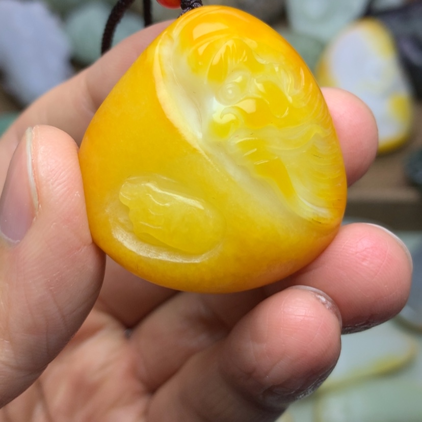 【闪购商品】颈饰未镶嵌和田玉