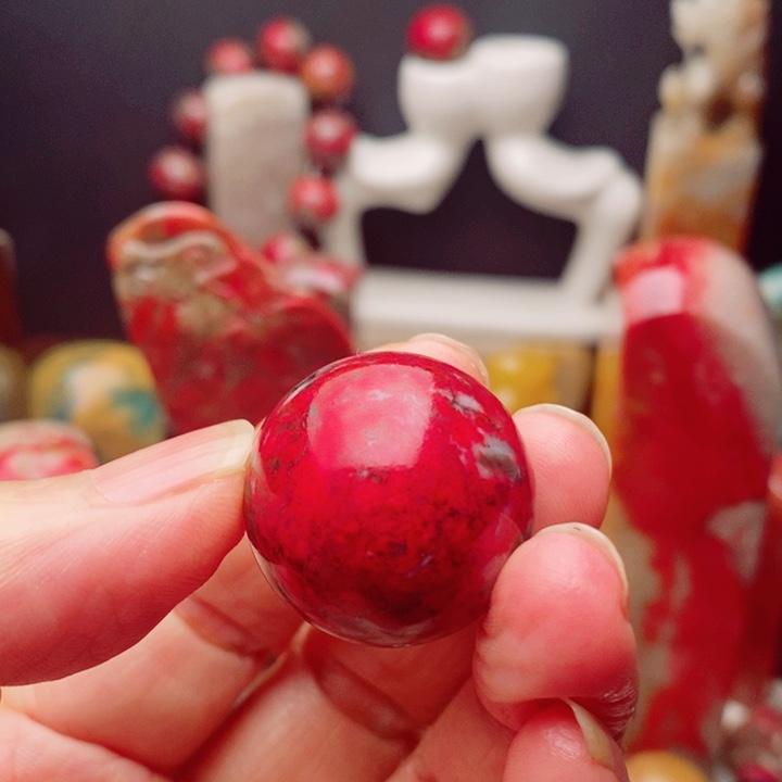 少***帥昌化鸡血石鸡血石珠子