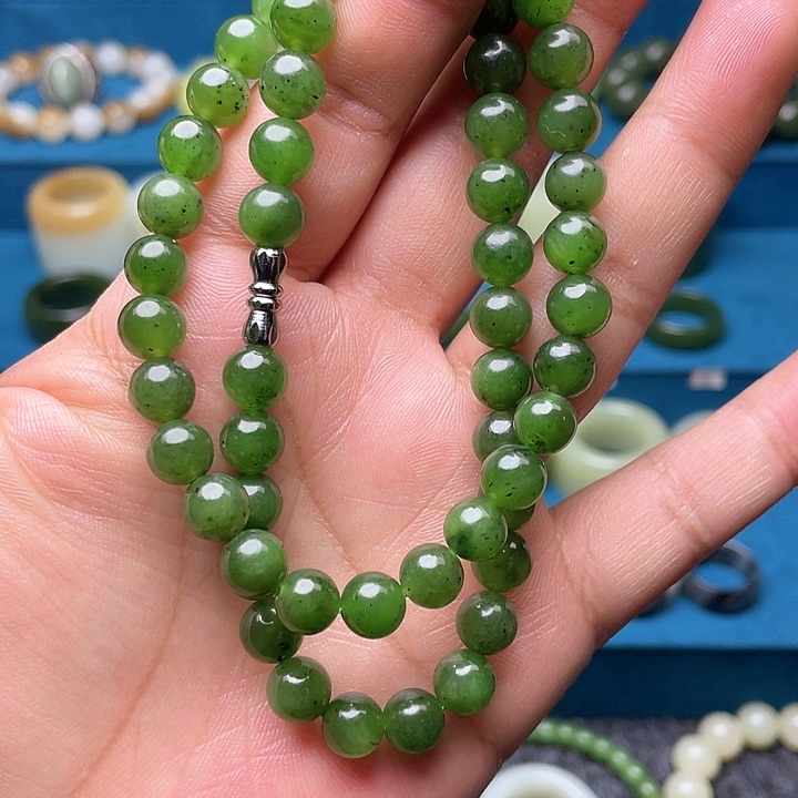 和田玉未镶嵌女神链