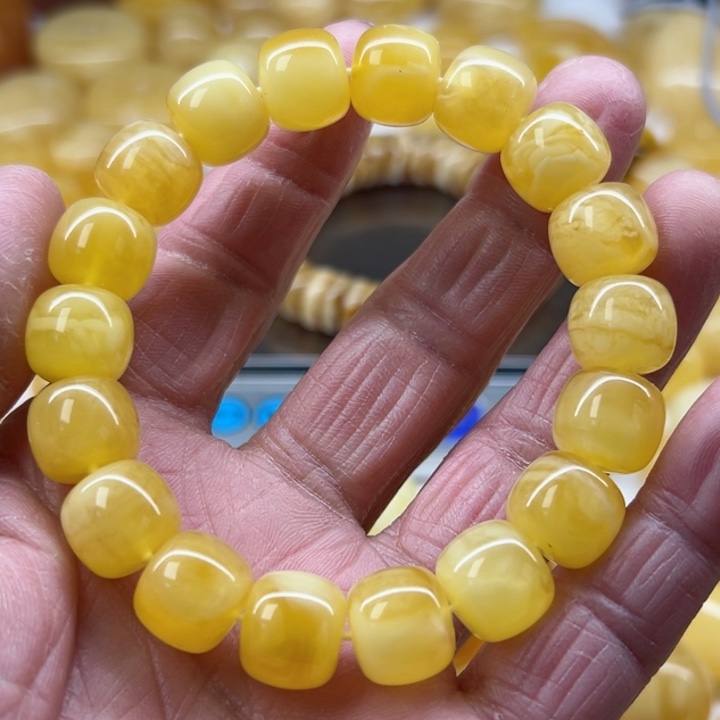 琥珀（矿物珀）手串未镶嵌