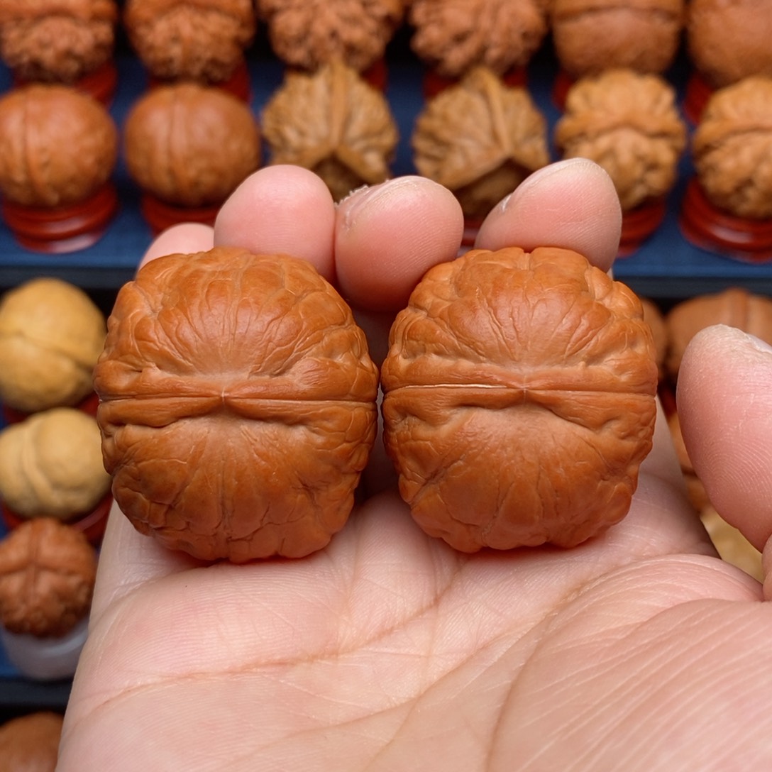 把件文玩核桃手捻野生精品水晶蛤蟆