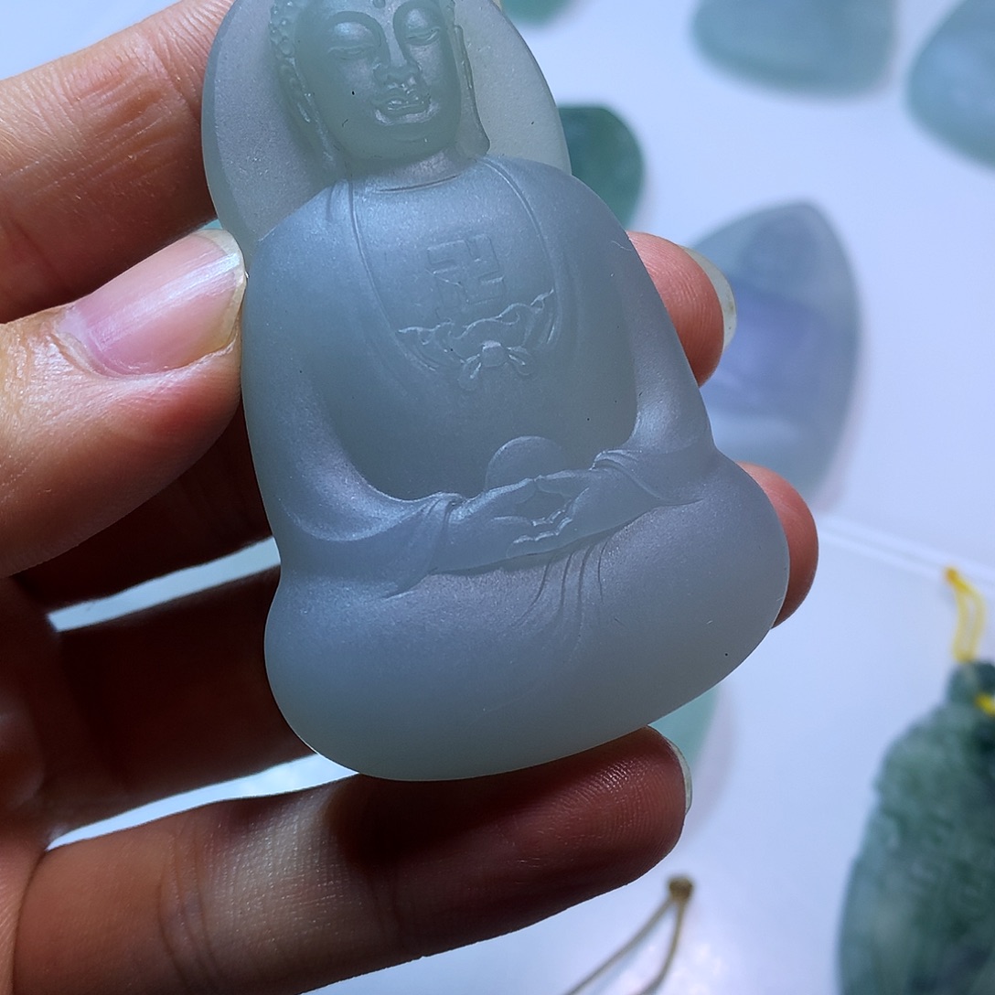 翡翠未镶嵌颈饰1111111111111111