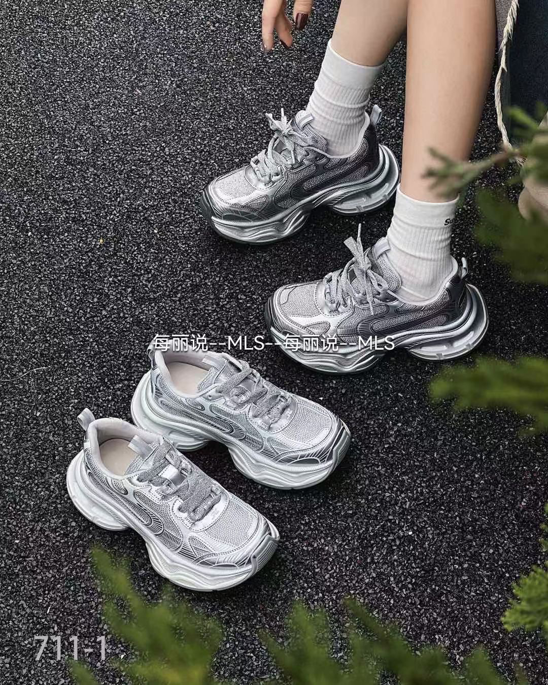 2025春季新品老爹鞋