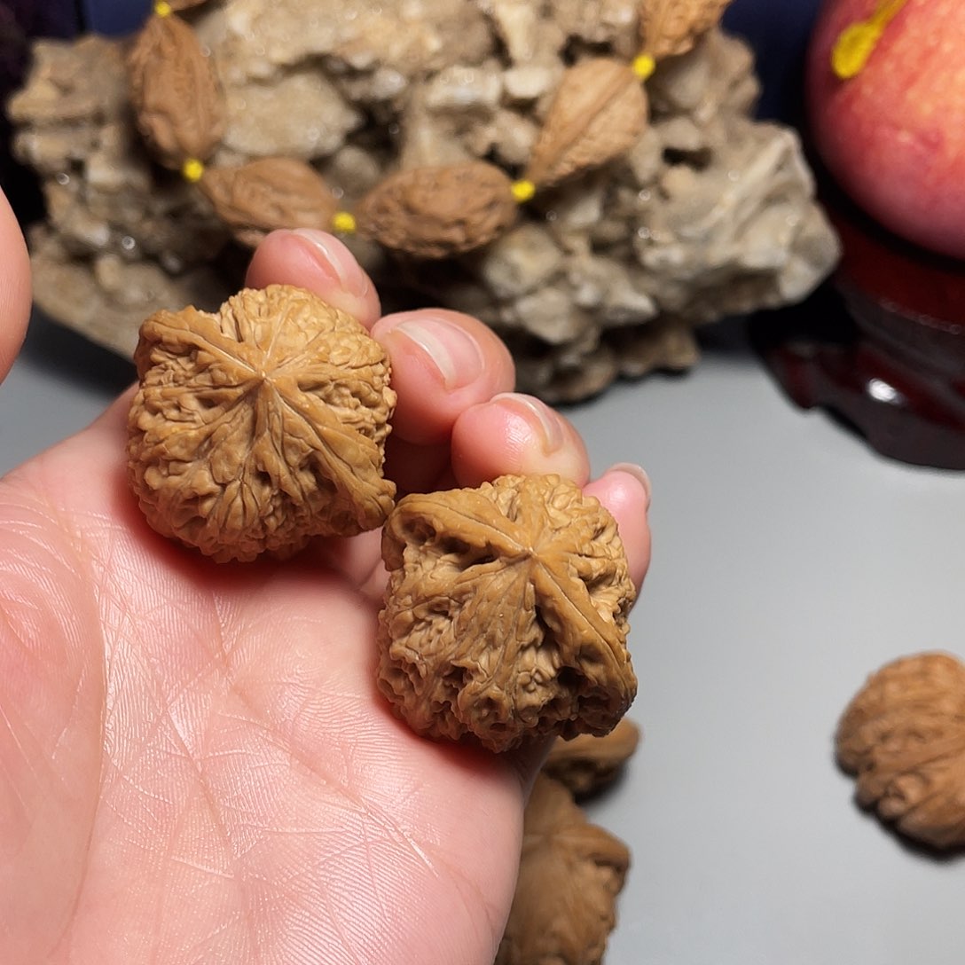 核桃手串/手链精品南疆石34加凹底