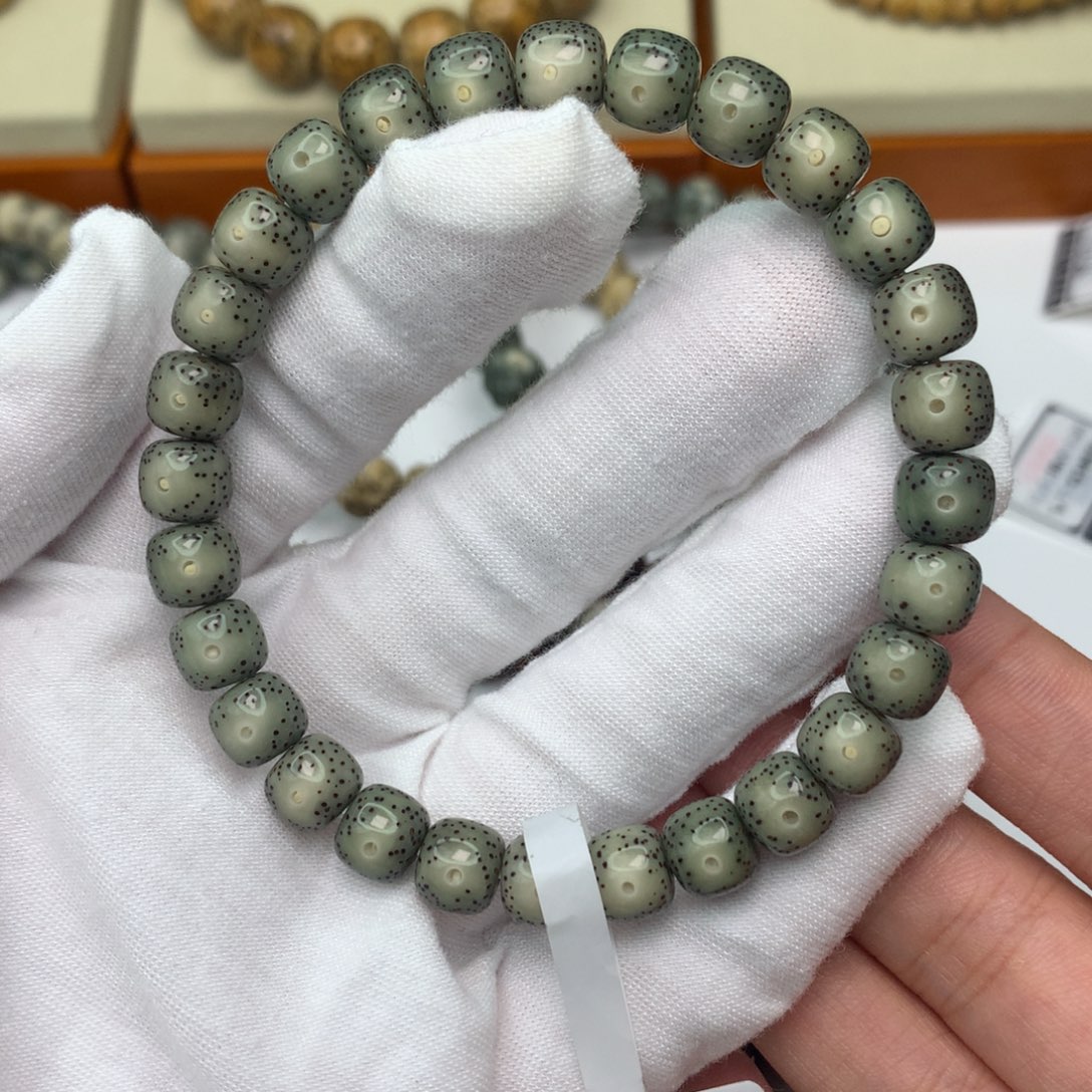 星月菩提吊坠绿冰大眼睛8/7