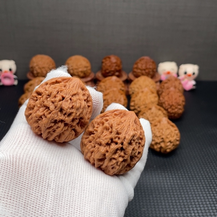 文玩核桃把件古龙39