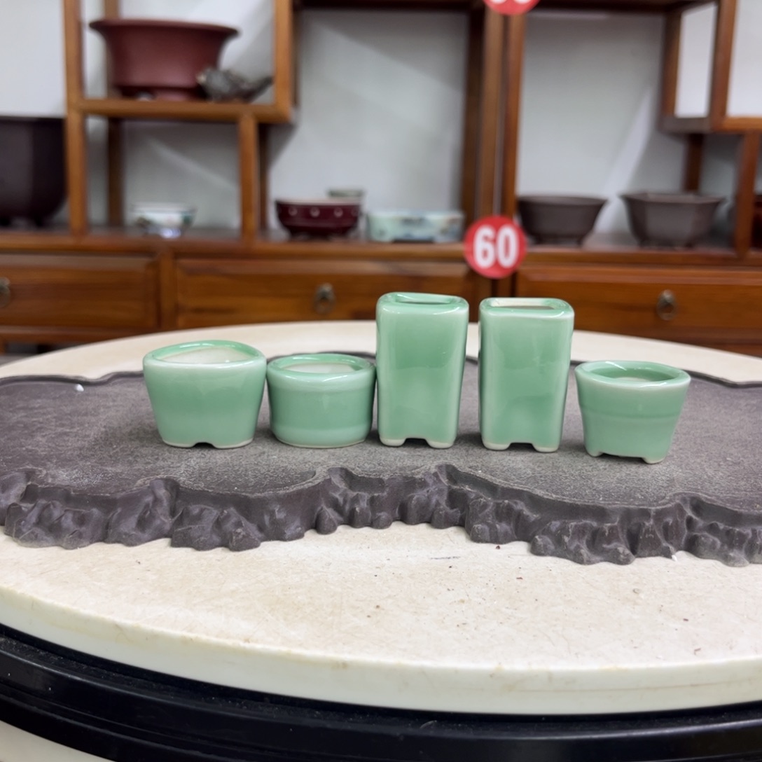 紫砂花盆瑕疵2/5。2-5。。。