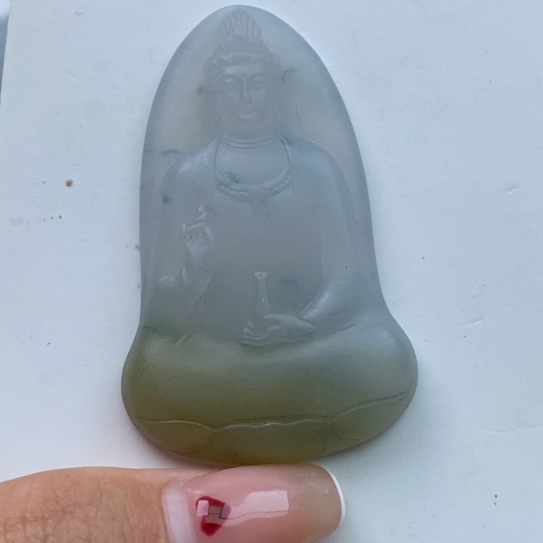 定制翡翠未镶嵌抖****?毛货无鉴赏