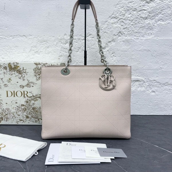 95新/迪奥/包包/市场价20000/250529TA0042