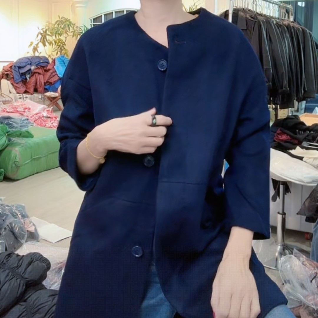 纯色三颗扣时尚宽松慵懒风休闲大衣-果梓333